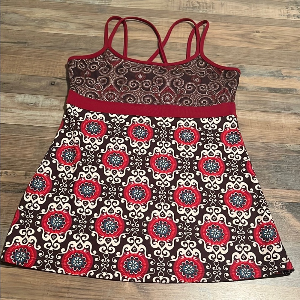 LNWOT PrAna yoga top